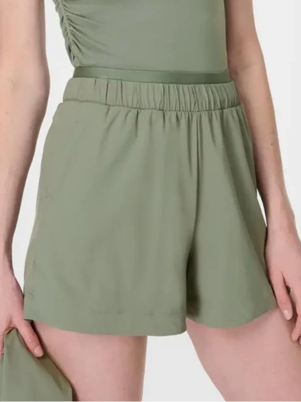 Sweaty Betty Explorer Elevated 3" Short Size M MSRP $98